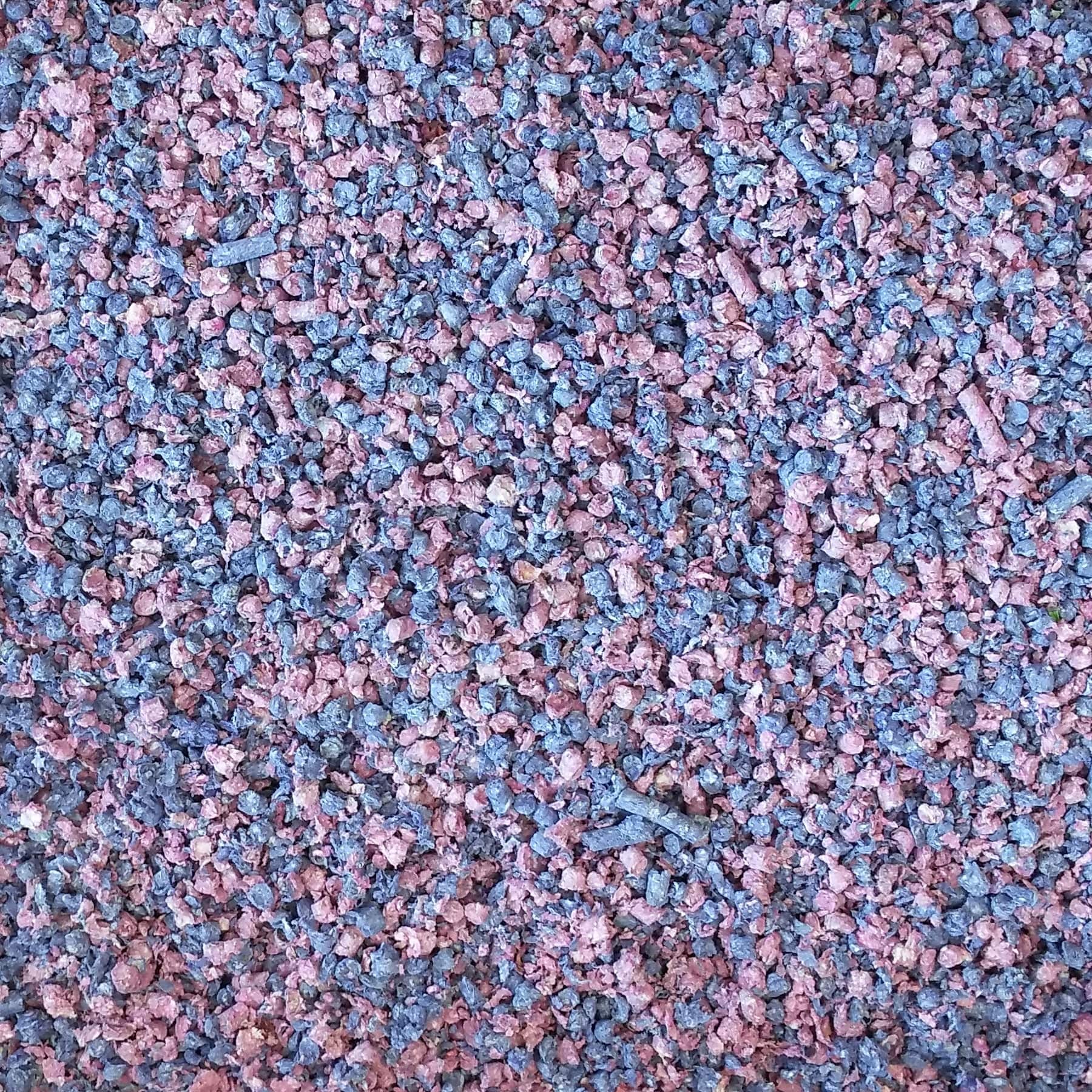 Living World Fresh 'N Comfy Bedding Confetti - 50 L - 3050 cu in - The Pet Source